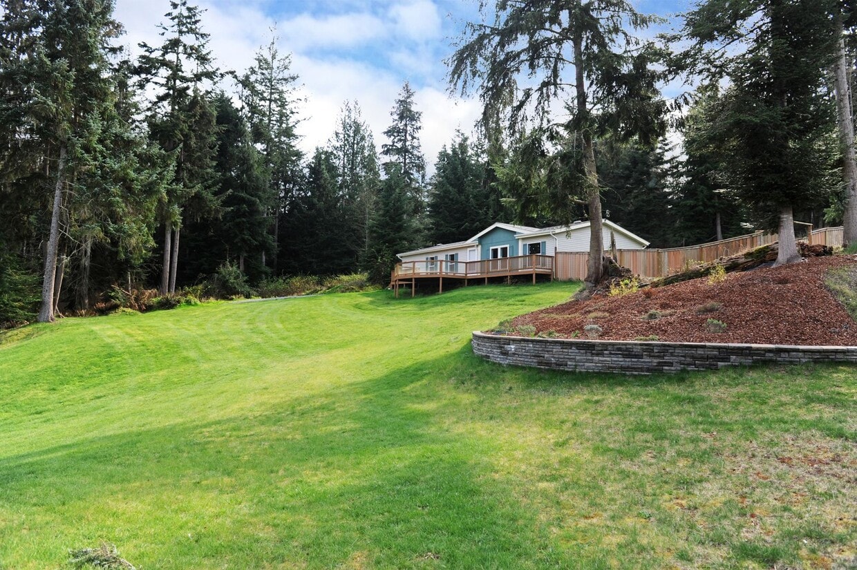 Primary Photo - 3151 N Shadowbrook Ln