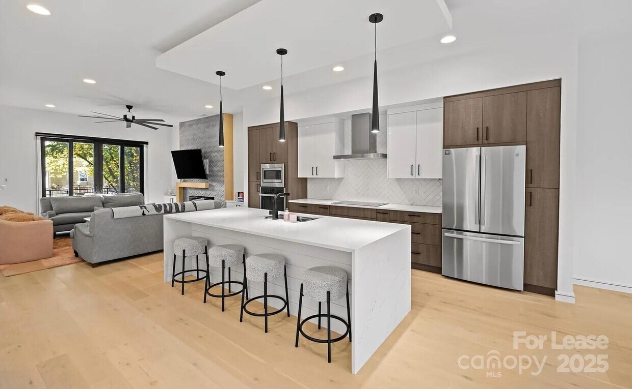 Foto principal - 2712 N Davidson St