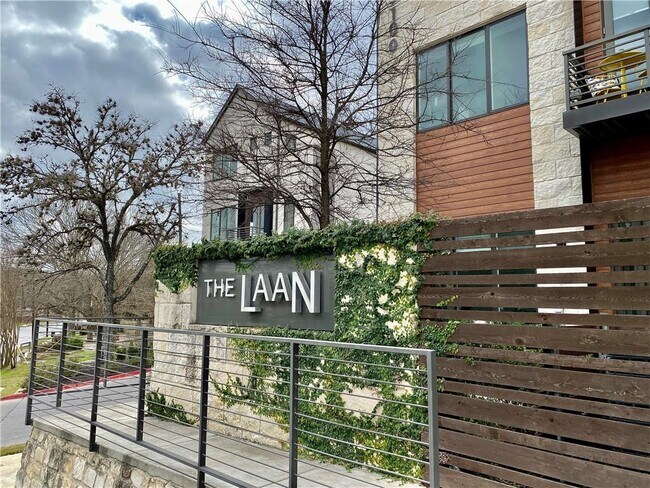 Foto del edificio - 3100 Menchaca Rd