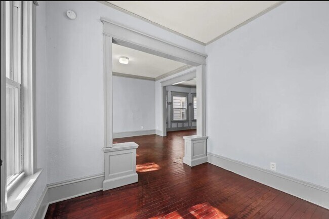 Foto del edificio - 2169 N 39th St