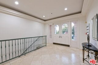 Building Photo - 2015 S Beverly Glen Blvd