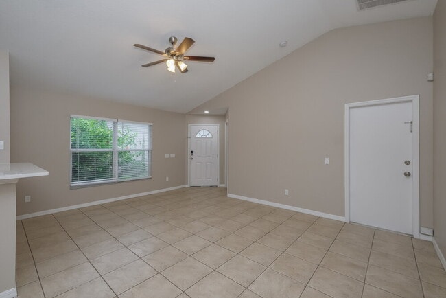 Building Photo - 15110 Deer Meadow Dr