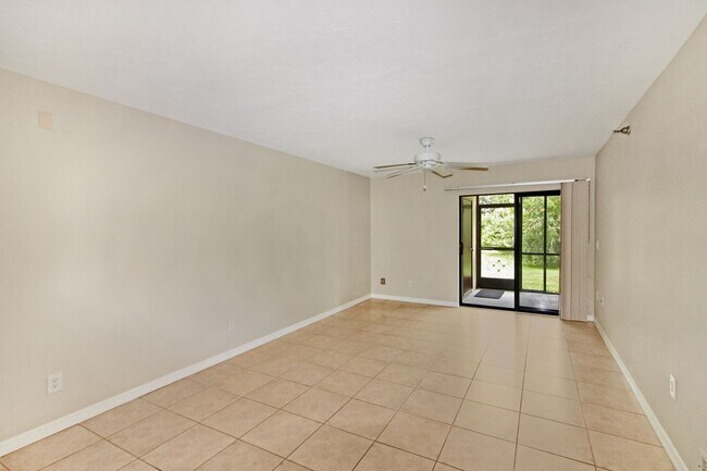Foto del edificio - Villa D Este Annual Condo for Rent