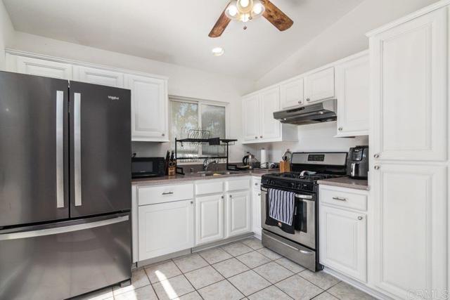 Building Photo - 32467 Cervin Cir