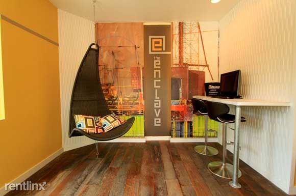 Building Photo - 1005 W Stassney Ln