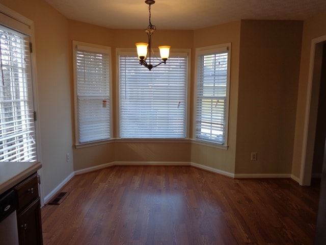 Building Photo - 135 New Hope Drive