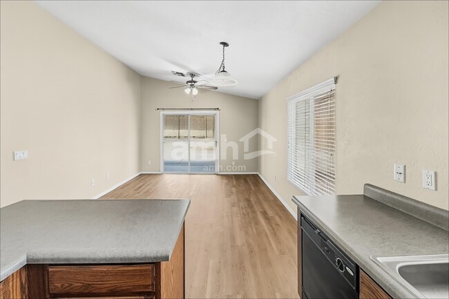 Building Photo - 126 S 220th Dr