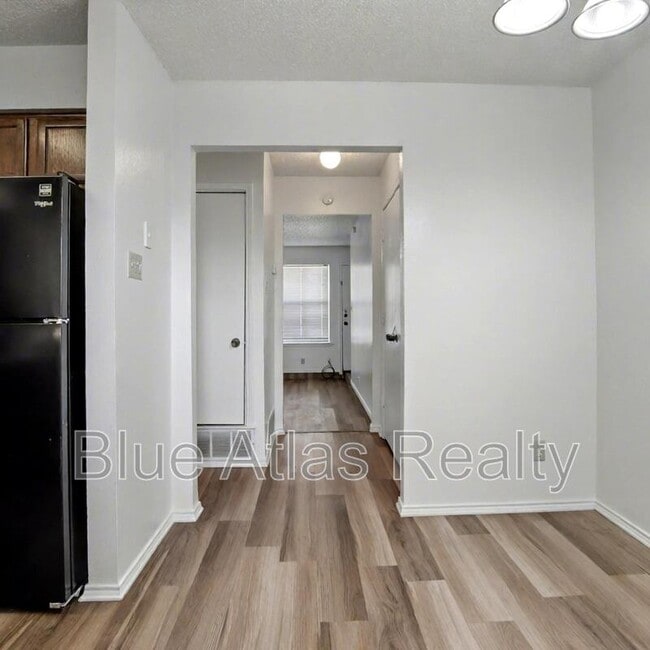 Photo - 205 Pate Orr Rd N Townhome