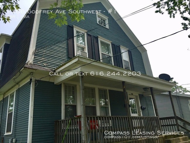 Building Photo - 1706 Godfrey Ave SW