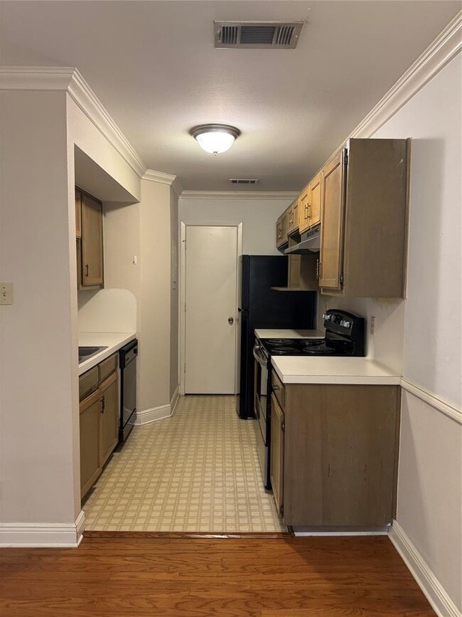 Building Photo - 2907 Pearl St