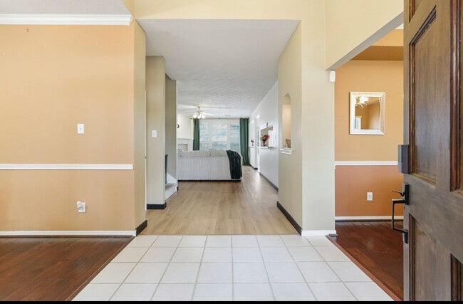 Foto del edificio - 7903 Palmer Pl Ln