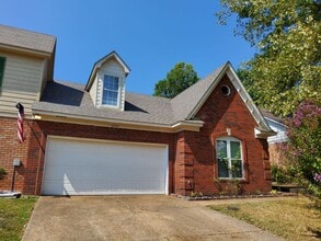 Building Photo - 3895 Oak Branch Cir E