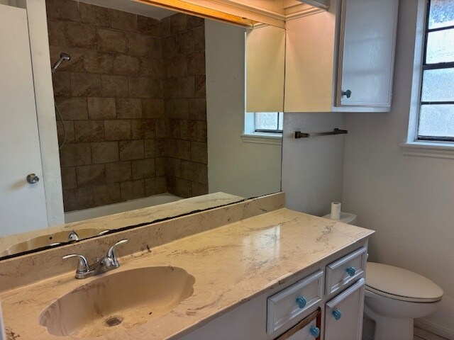 Building Photo - 6913 Fawn Ridge Dr