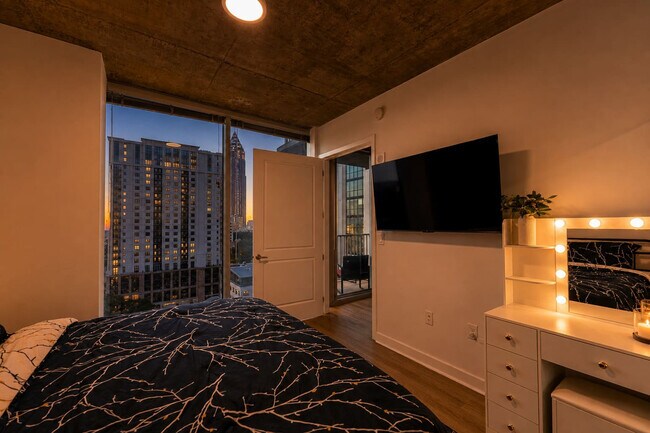 Foto del edificio - 830 Piedmont Ave NE