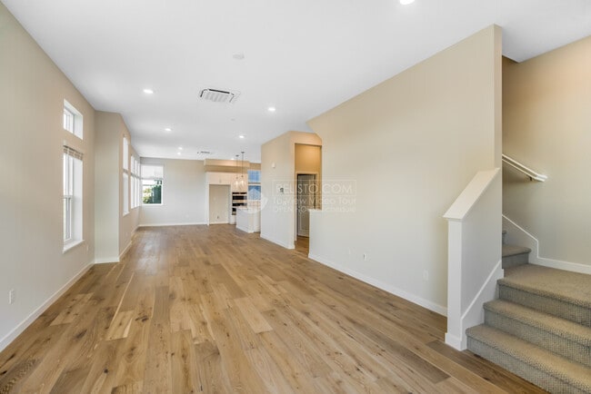 Building Photo - 111 Waters Park Cir