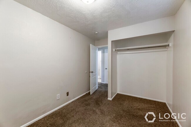 Foto del edificio - North Provo Duplex
