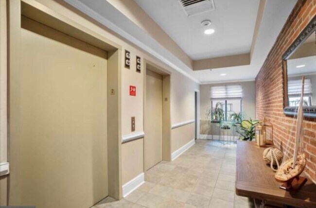 Ascensores - 1000 Fell St