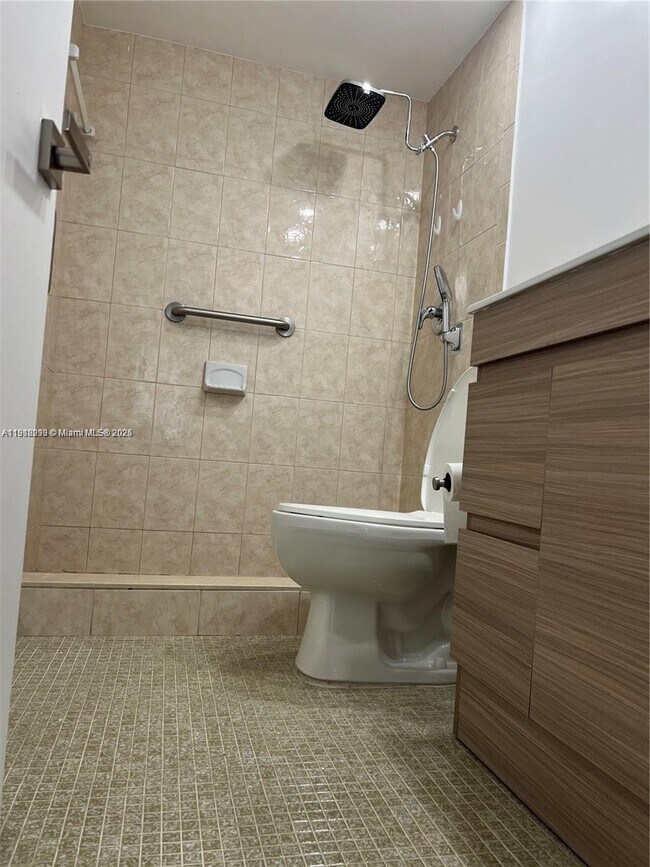 Foto del edificio - 7701 Camino Real