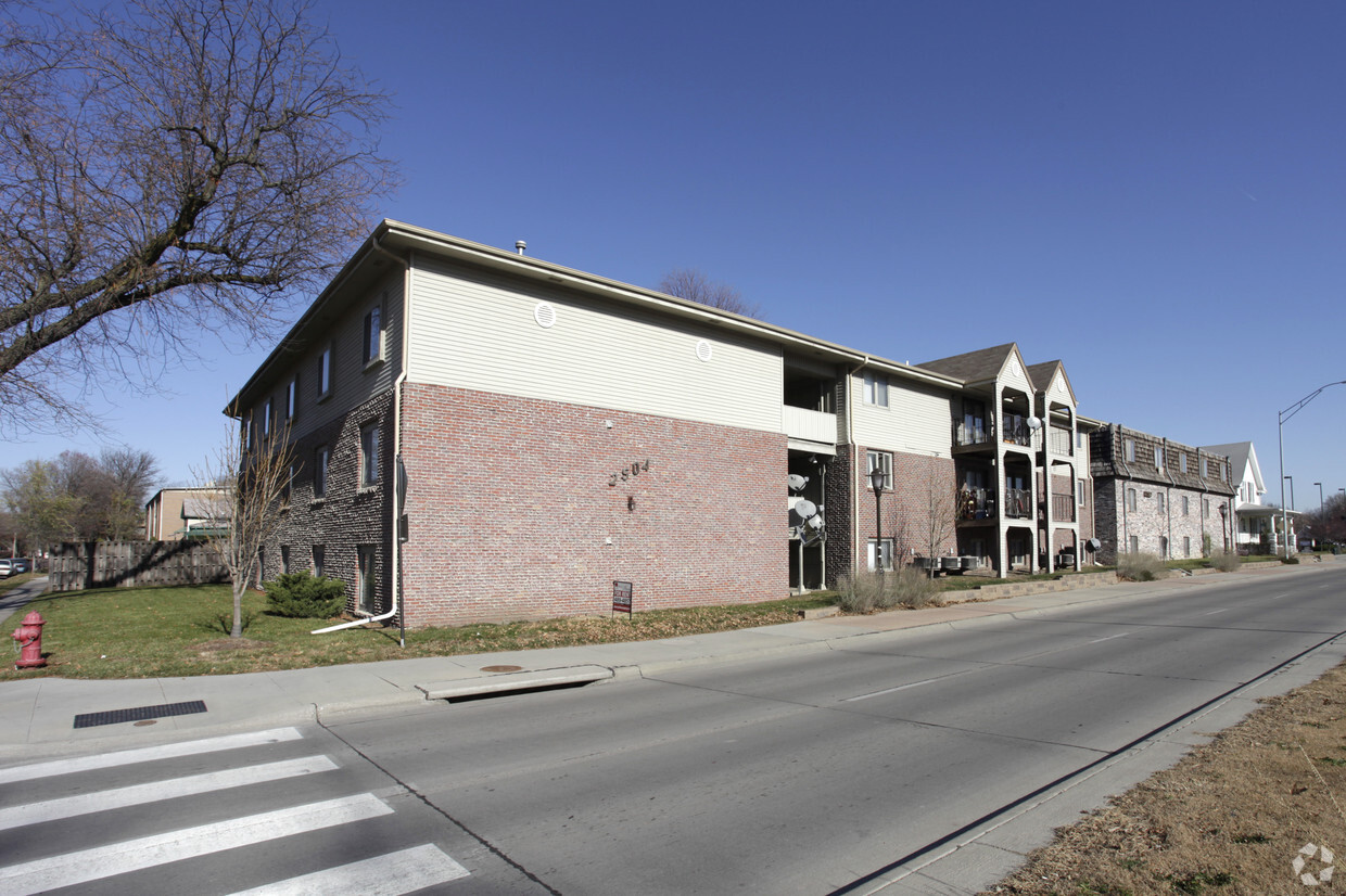 Foto principal - Vine Street Apartments