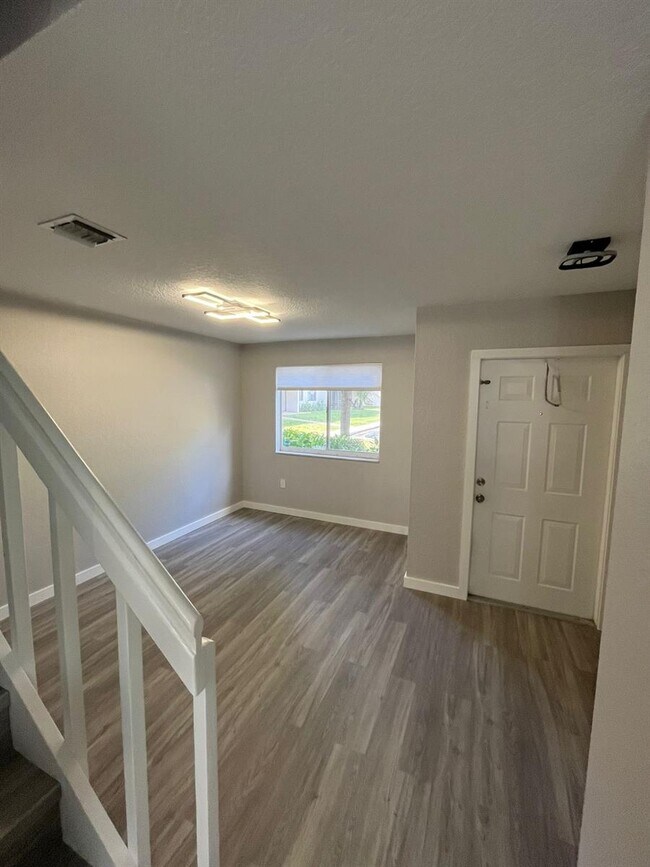 167 Hidden Court Rd, Hollywood, FL 33023 Townhome Rentals in