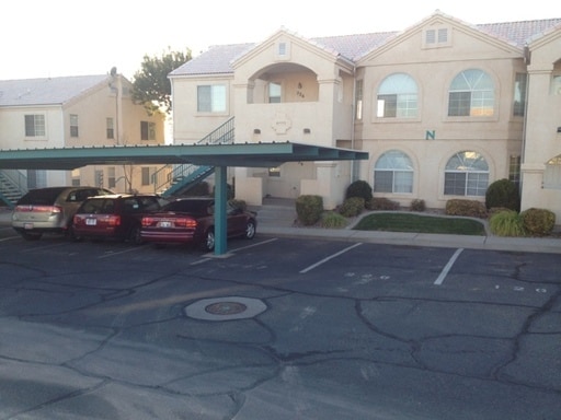 Building Photo - 1122 E 300 S