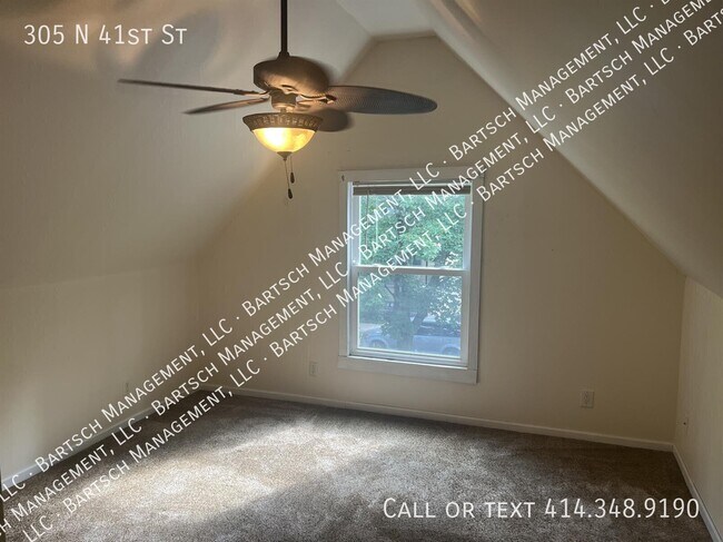 Building Photo - 305 N 41st St