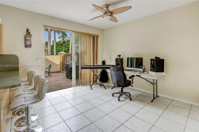 Building Photo - 10889 SW 88th Terrace