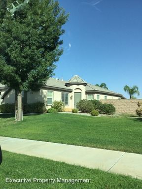 Building Photo - 10014 Riata Ln