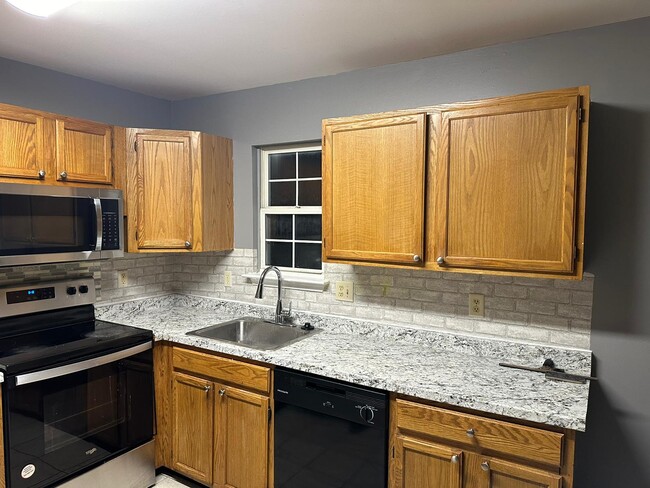 Kitchen - 3474 Barkley Woods Rd