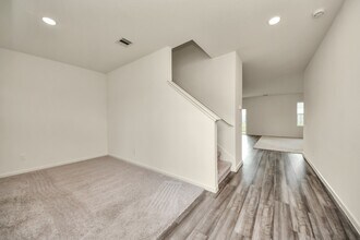 Building Photo - 5819 Bright Keel Dr