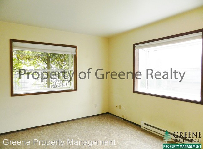 Foto del edificio - 1 br, 1 bath House - 140 Plymouth St. NW