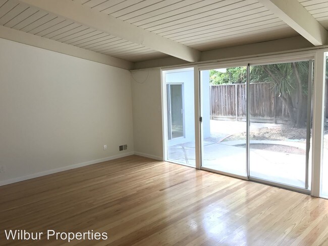 Foto del edificio - 3686 Louis Rd