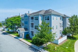 Building Photo - The Commons at Drum Hill