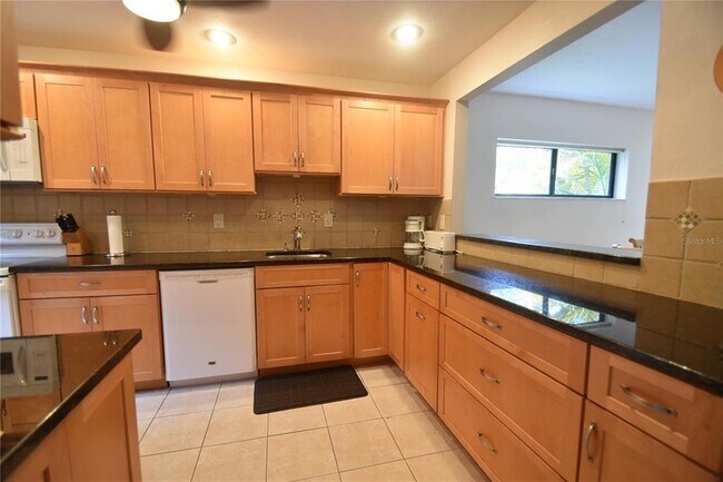 Photo - 1523 Clower Creek Dr Apartment