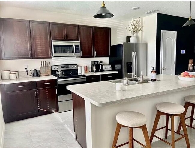 Foto del edificio - 1517 Southbury Dr