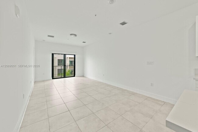 Foto del edificio - 8301 NW 41st St