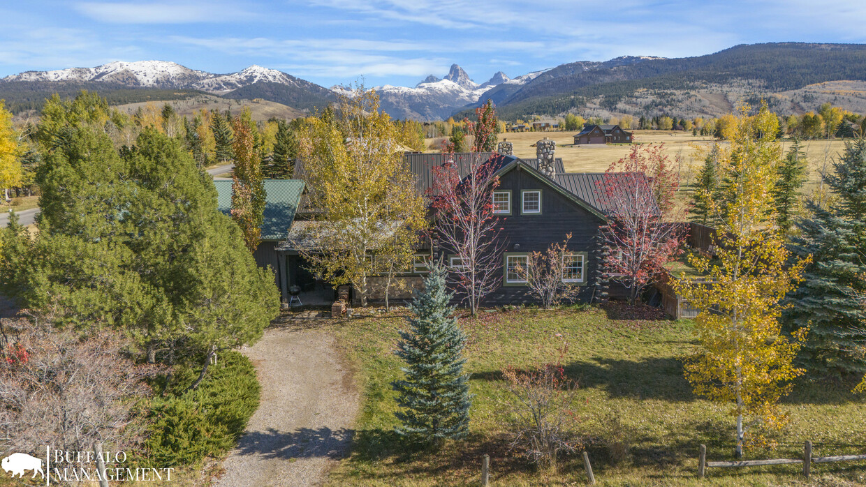 Foto principal - 575 Targhee Towne Rd