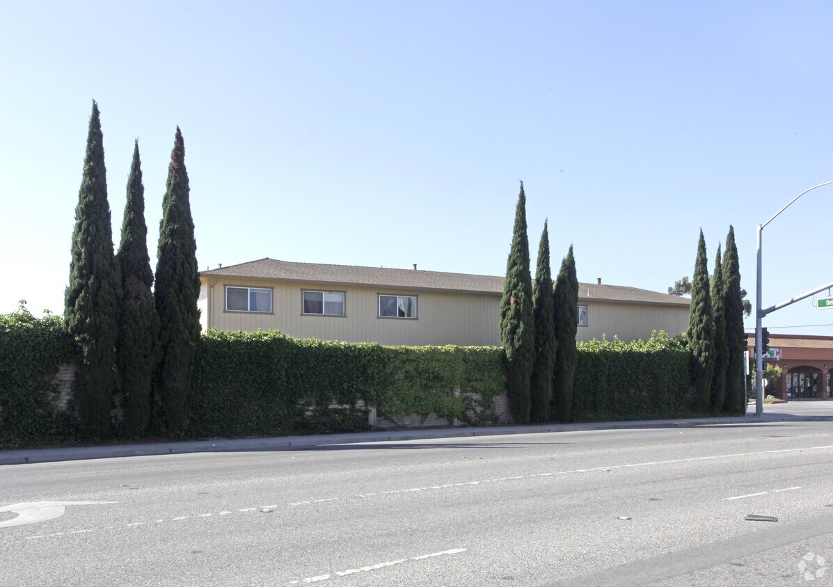 Foto del edificio - 719 Kilbreth Ave
