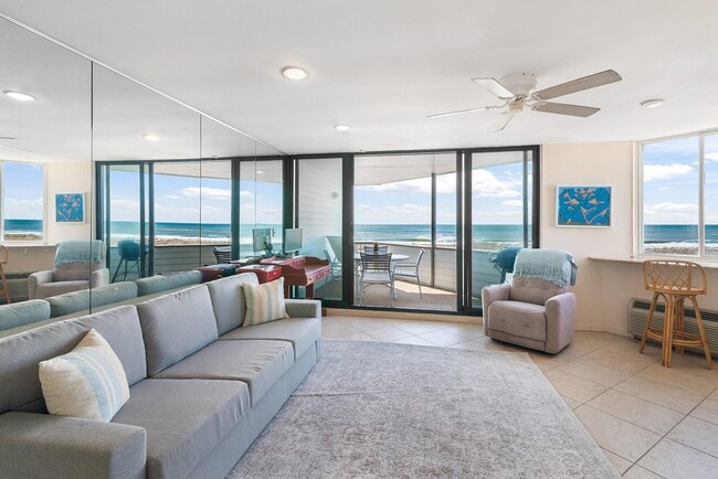 Building Photo - 265 Dune Rd