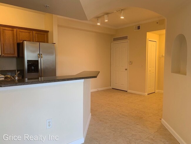 Building Photo - 1 br, 1 bath House - 12950 Positano Cir #205