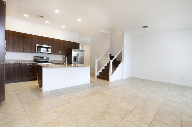 Foto del edificio - 12453 NW 17th Manor