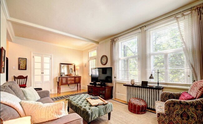 Photo du bâtiment - 715 Av Belvédère