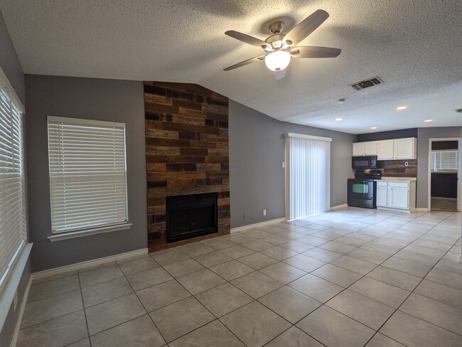 Living Room to Kitchen area - 2555 Corian Glen Dr