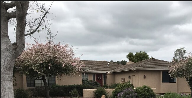 Foto del edificio - 18710 Ranchito Del Rio Dr