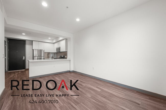 Building Photo - One Month Free! Spacious Two Bedroom with ...