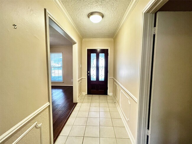 Foto del edificio - 13935 St Marys Ln