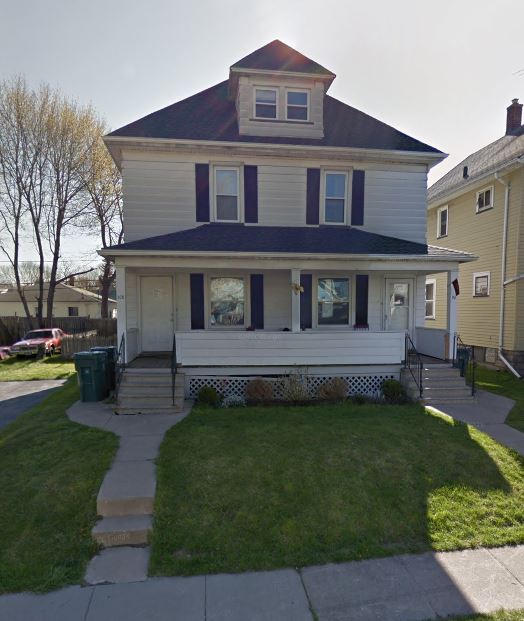 Building Photo - 98 Aurora St