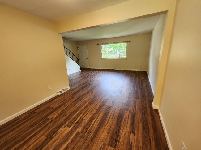 Foto del edificio - 3745 Kent Rd