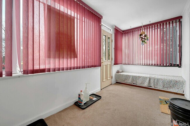 Foto del edificio - 42 Williams Ave