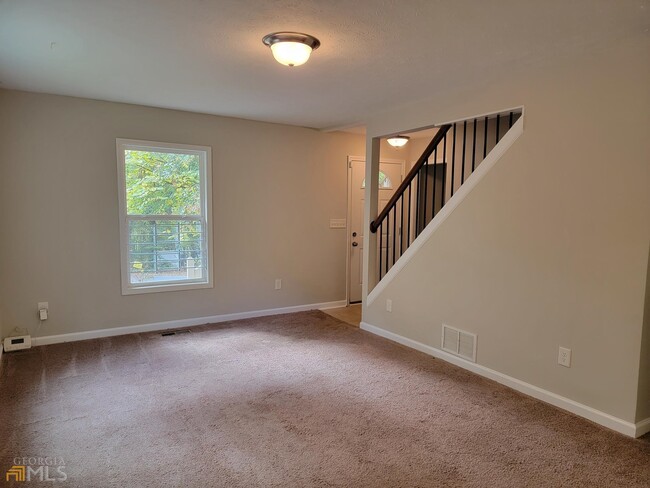 Foto del edificio - 8454 Hightower Trail SW